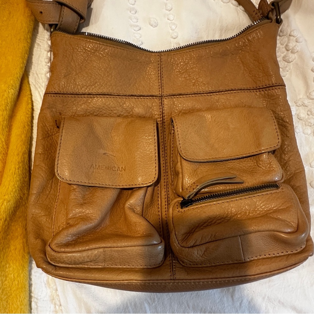 Saddle tan American Leather bag